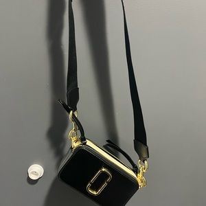 Marc Jacobs Snapshot purse.  Used twice.  Comes with dust bag and cards.